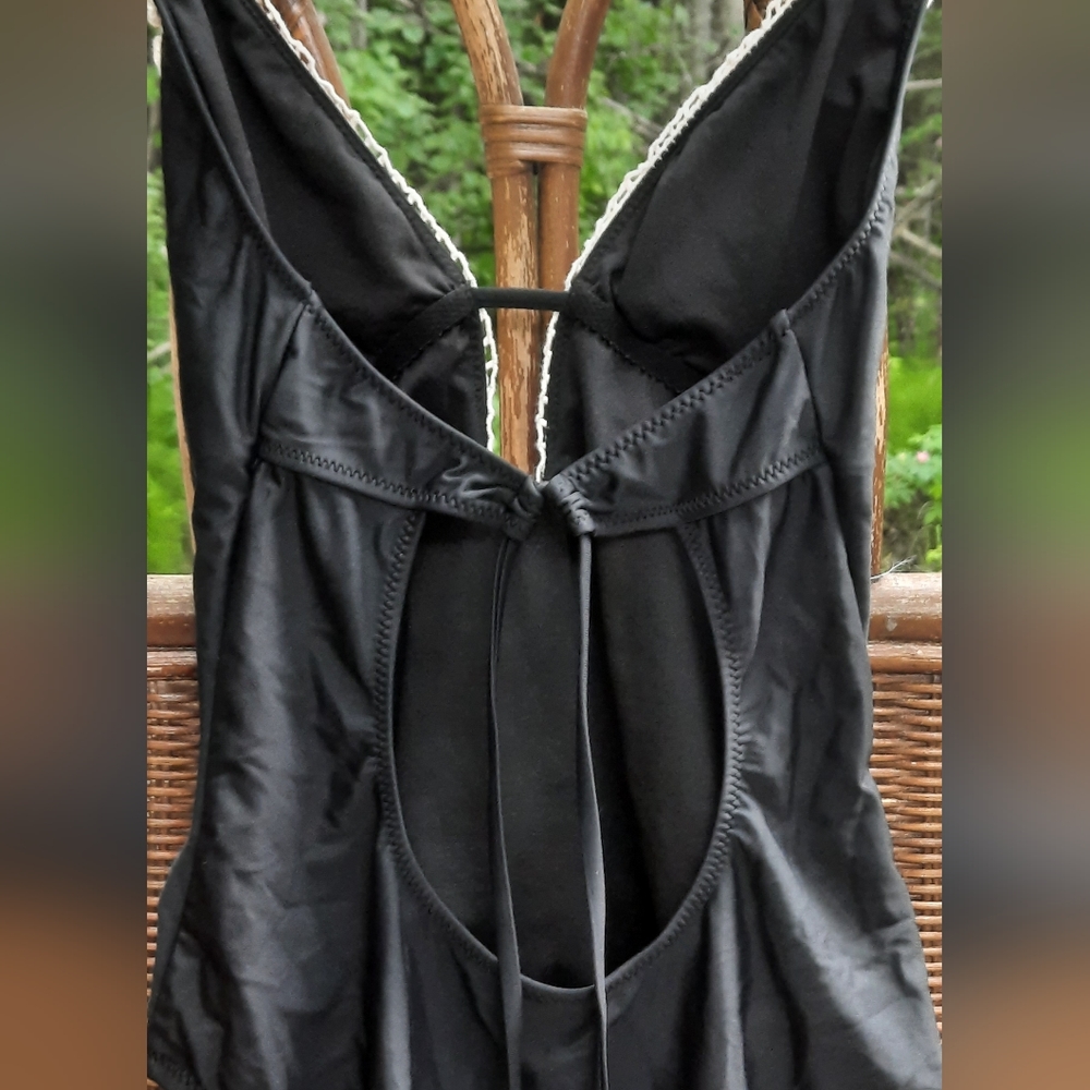 Black Kona Sol Lace One Piece Swimsuit - Picture 8 of 11